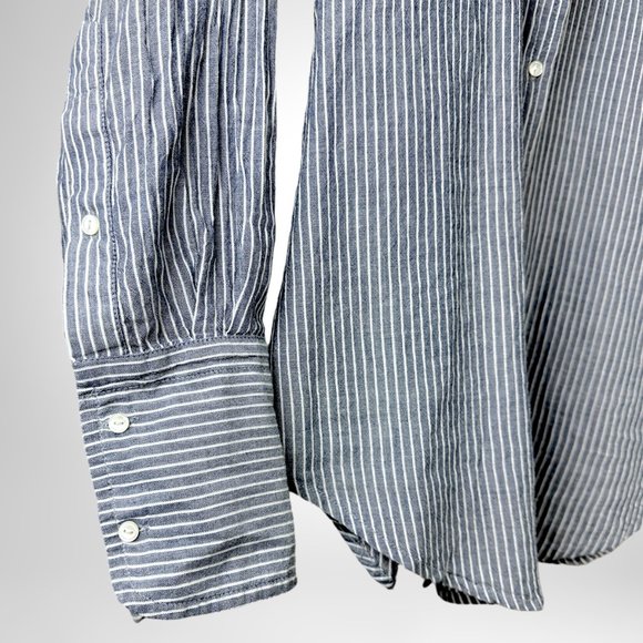 Nili Lotan NL Blue and White Pinstripe Pocket Buttoned Shirt - Picture 5 of 7